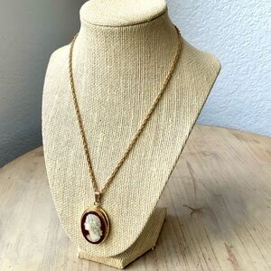 Whiting & Davis Gold Cameo Necklace New Old Stock